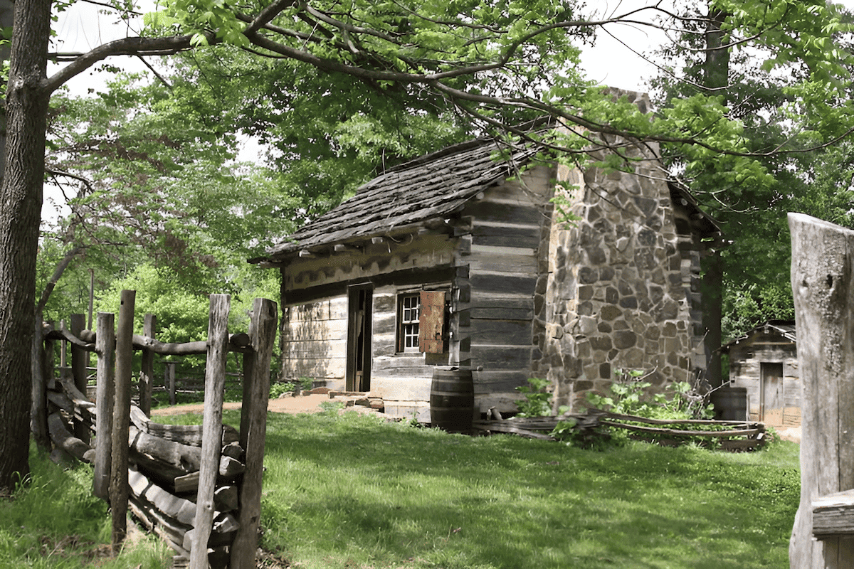 abraham lincoln's boyhood home