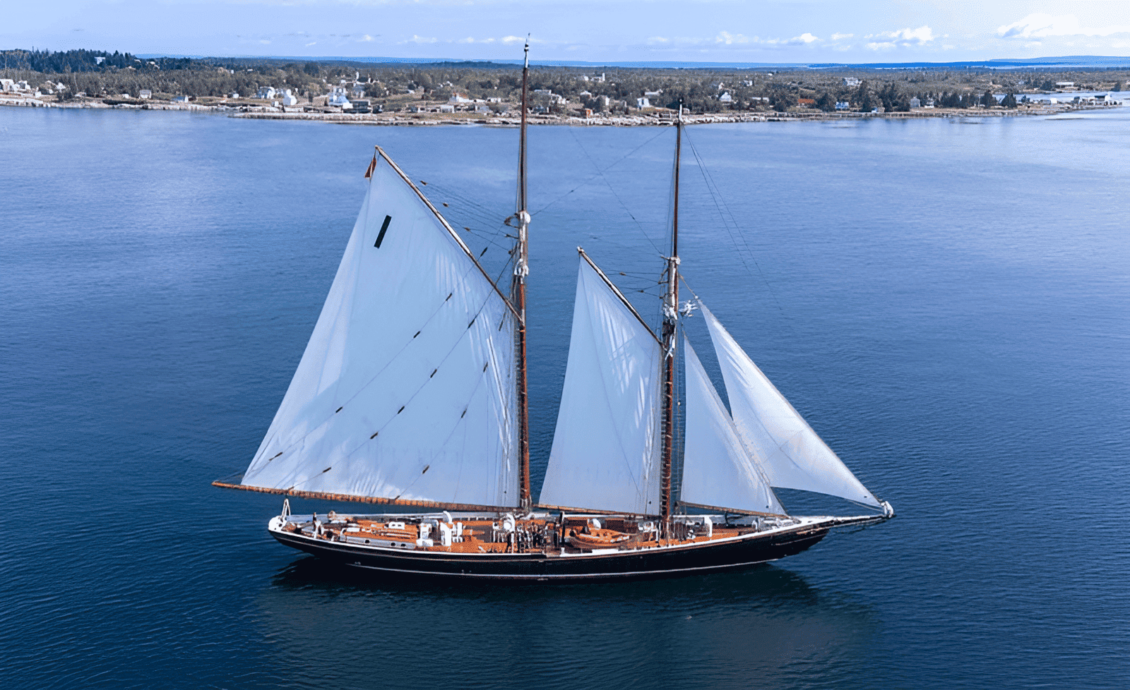 canadian wood ship bluenose