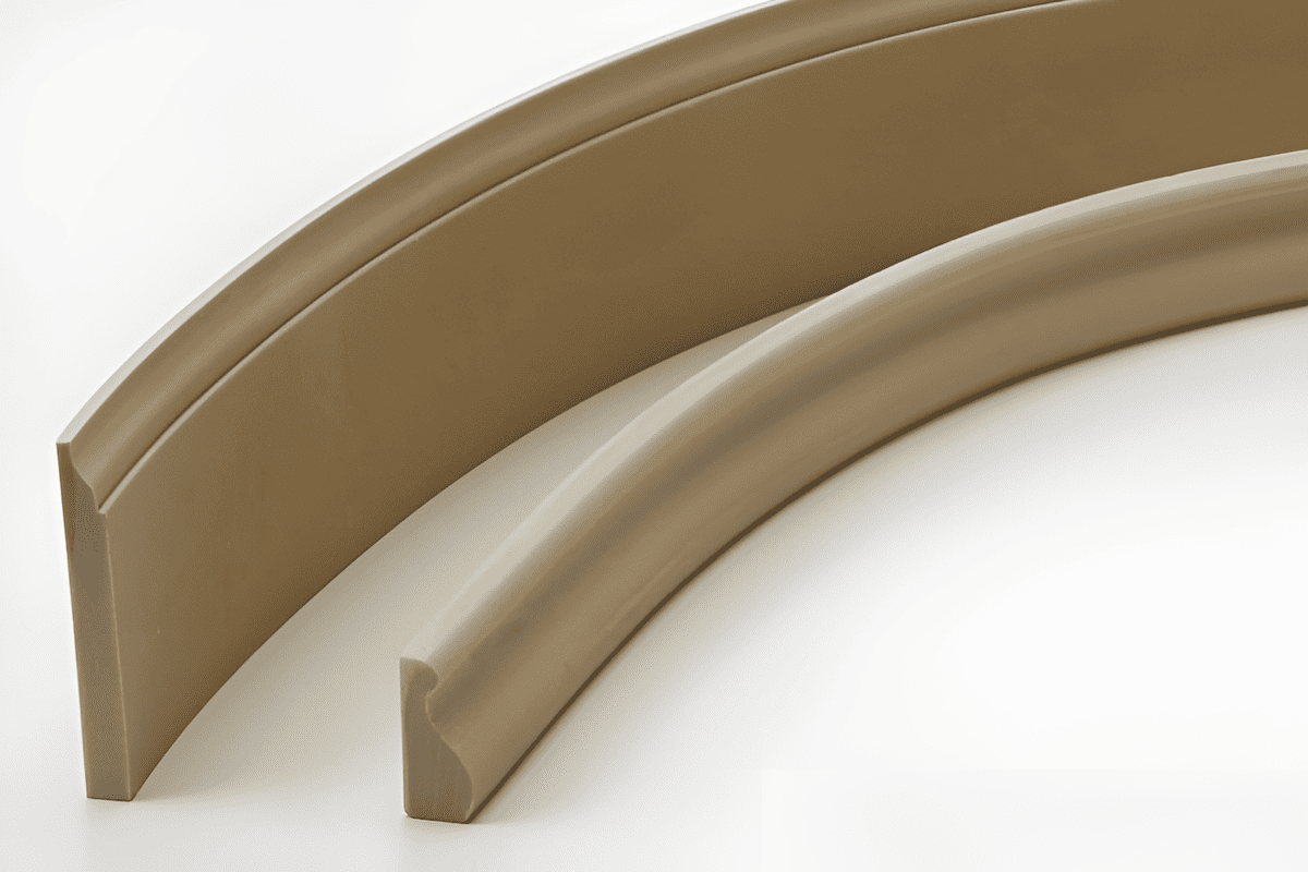 bendable vinyl baseboard for curves and bends